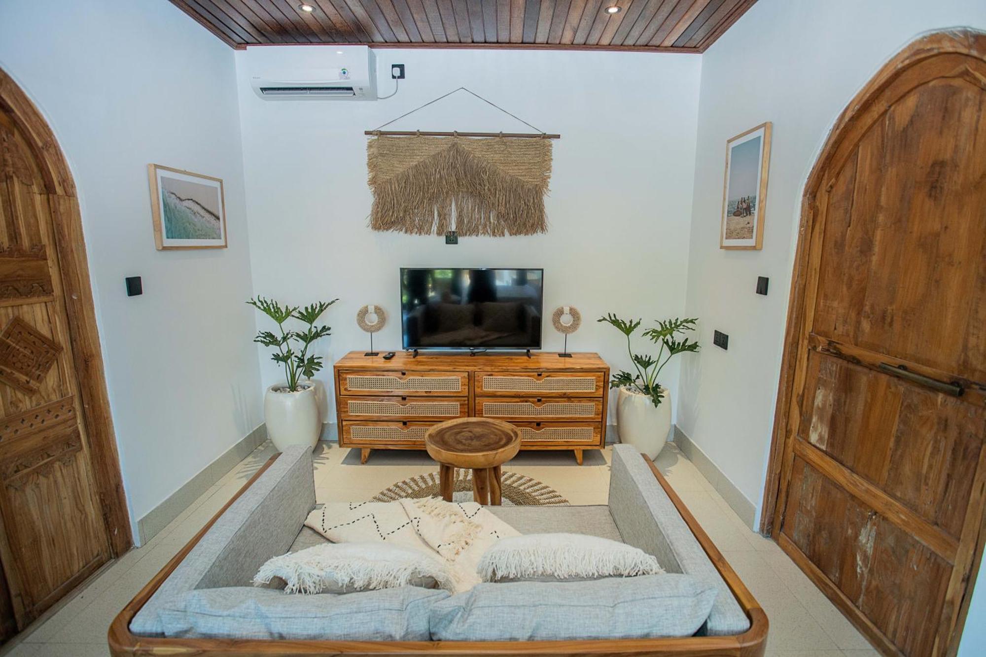 Good Day Villas Lembongan Exterior photo